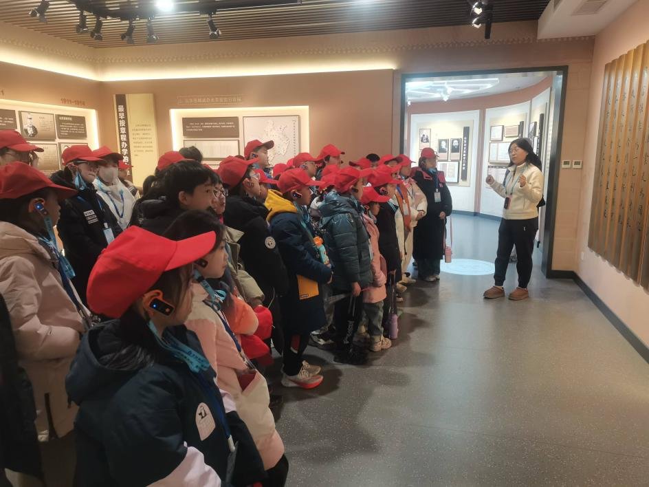 ea6172f57fe065a952dd0b2aa03f943